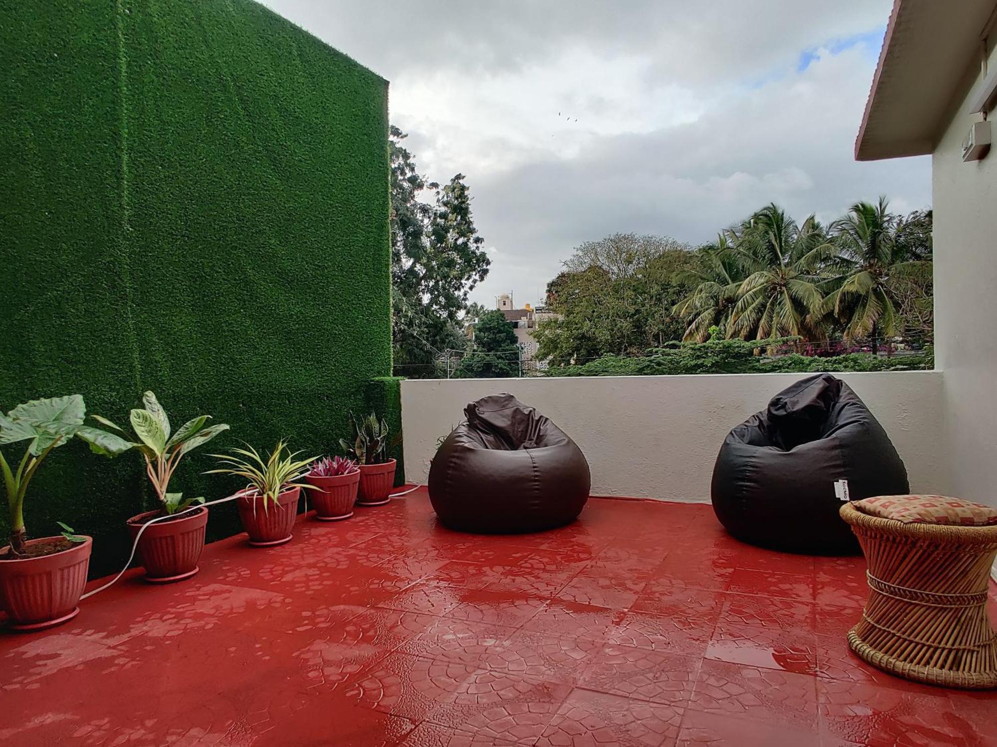 The Rustic Manor - Homestay Bangalore Ngoại thất bức ảnh